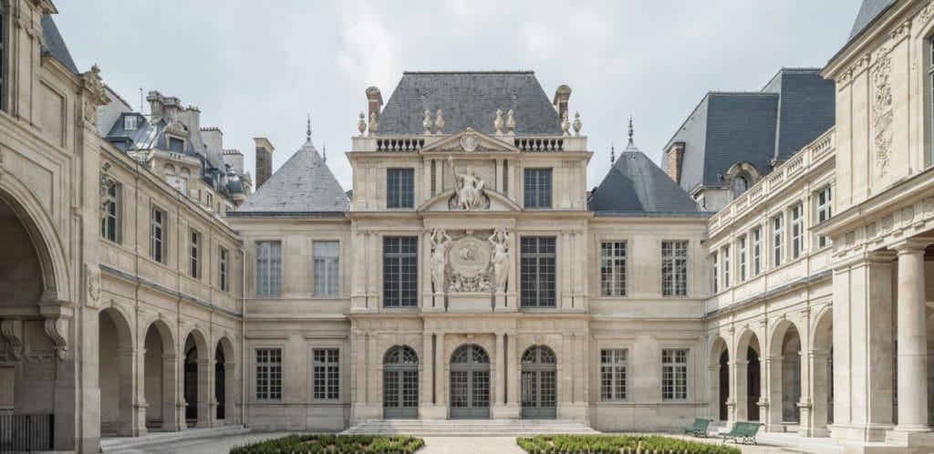 Façade du bureau des marchands drapiers - © Cyrille Weiner