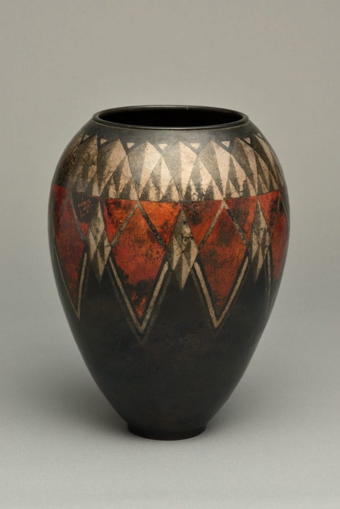 Vase ovoïde, dinanderie
Claudius Linossier (1893, Lyon - 1953, Lyon), 1928
Musée des Beaux-Arts de Lyon, inv. E 644
Crédits : Lyon MBA, photo Alain Basset